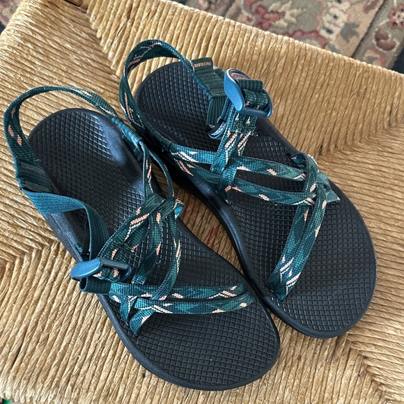 Chaco woman’s zcloud Dark Teal and Black x Warren pine adventure Sandals - Picture 6 of 11
